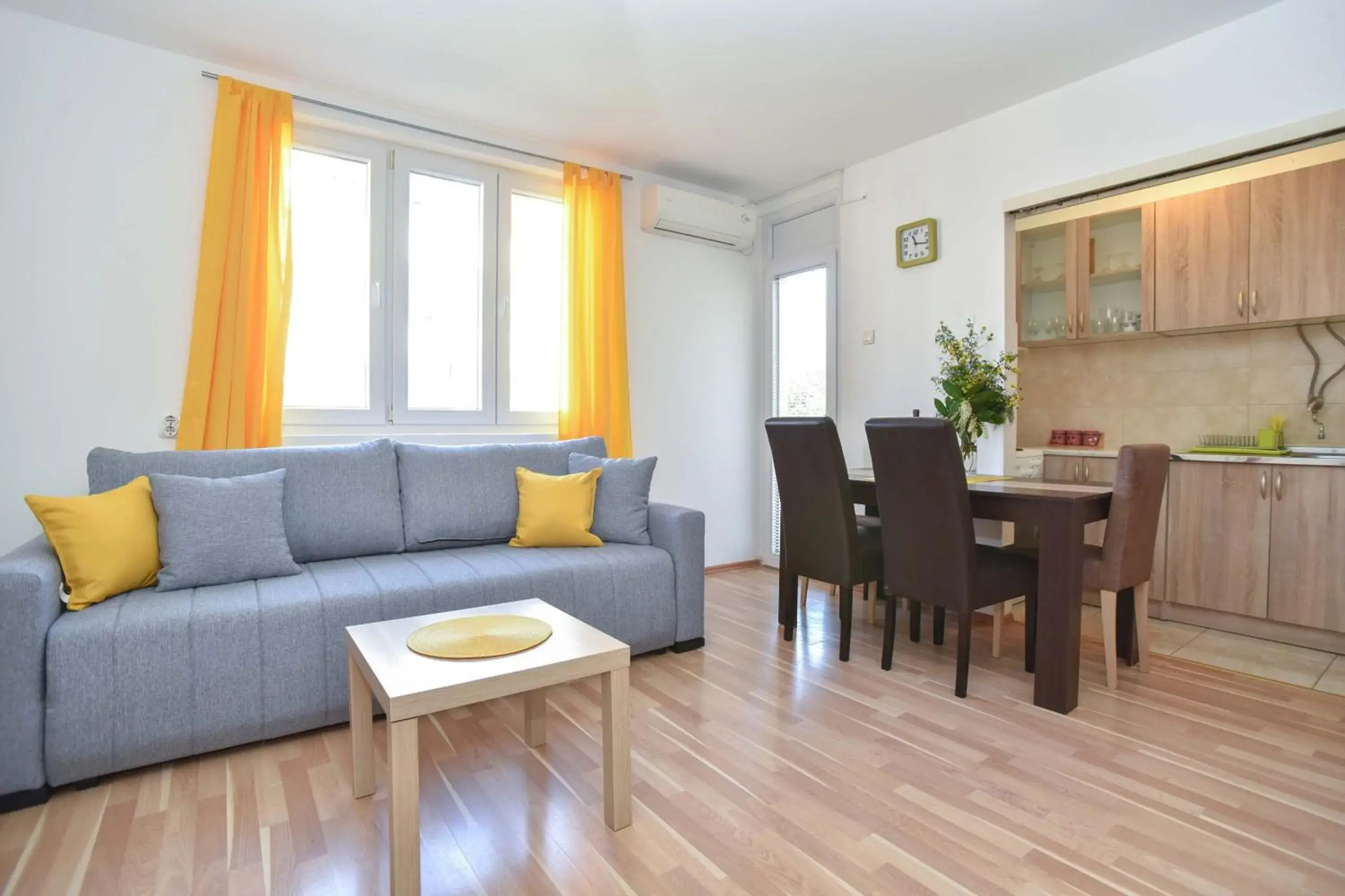 One-Bedroom Apartment in Apartment near Old Town One-Bedroom Apartment in Apartment near Old Town