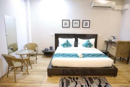 Hotel Pearl Pavillion - Nr Medanta The Medicity, Gurugram