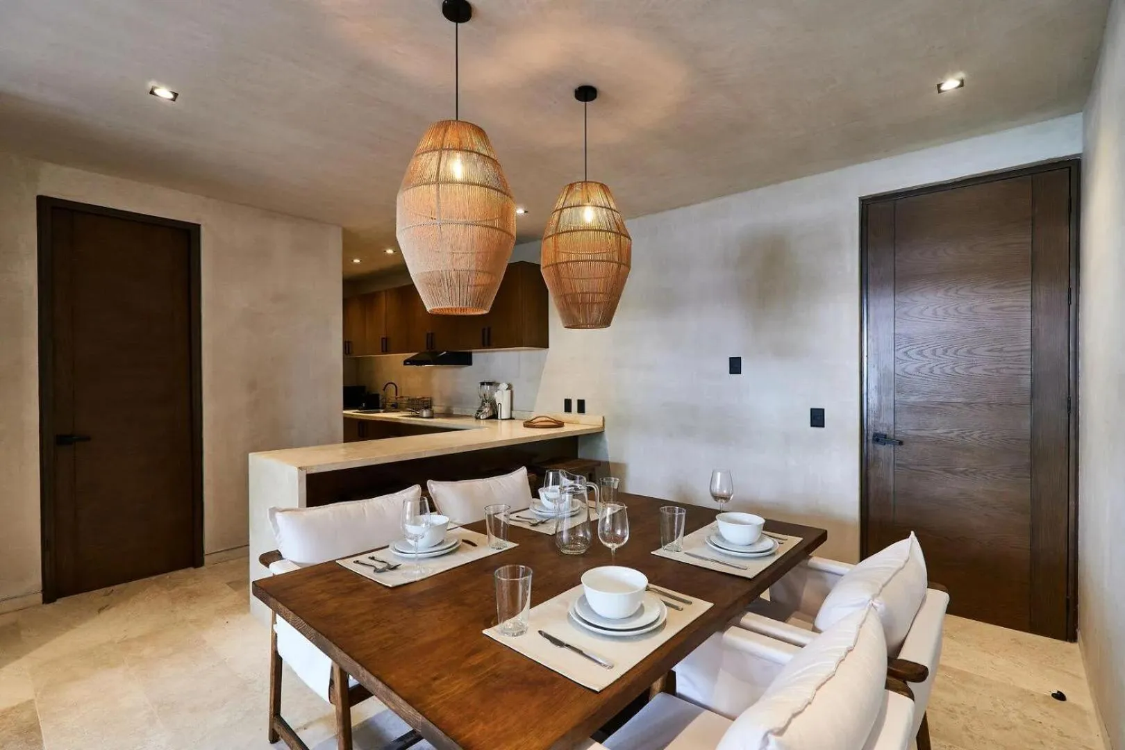 Kitchen or kitchenette in Bakal Residence By Lockey