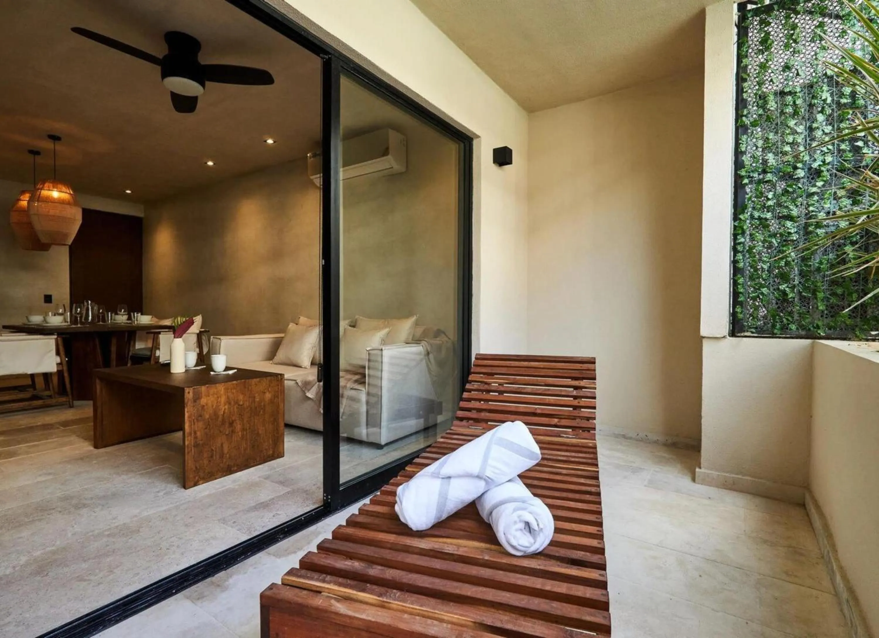 Balcony/Terrace in Bakal Residence By Lockey