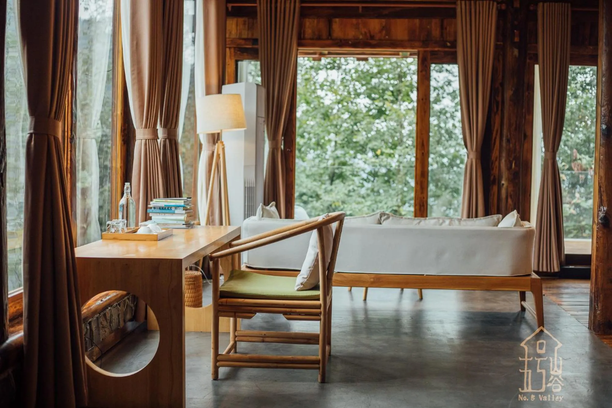 Living room in No.5 Valley Lodge