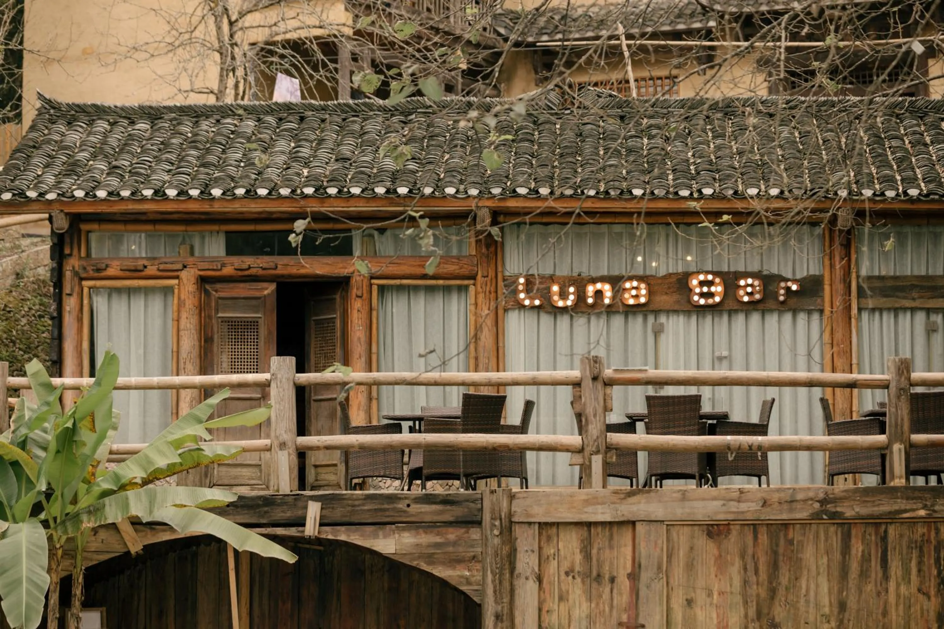 Lounge or bar in No.5 Valley Lodge