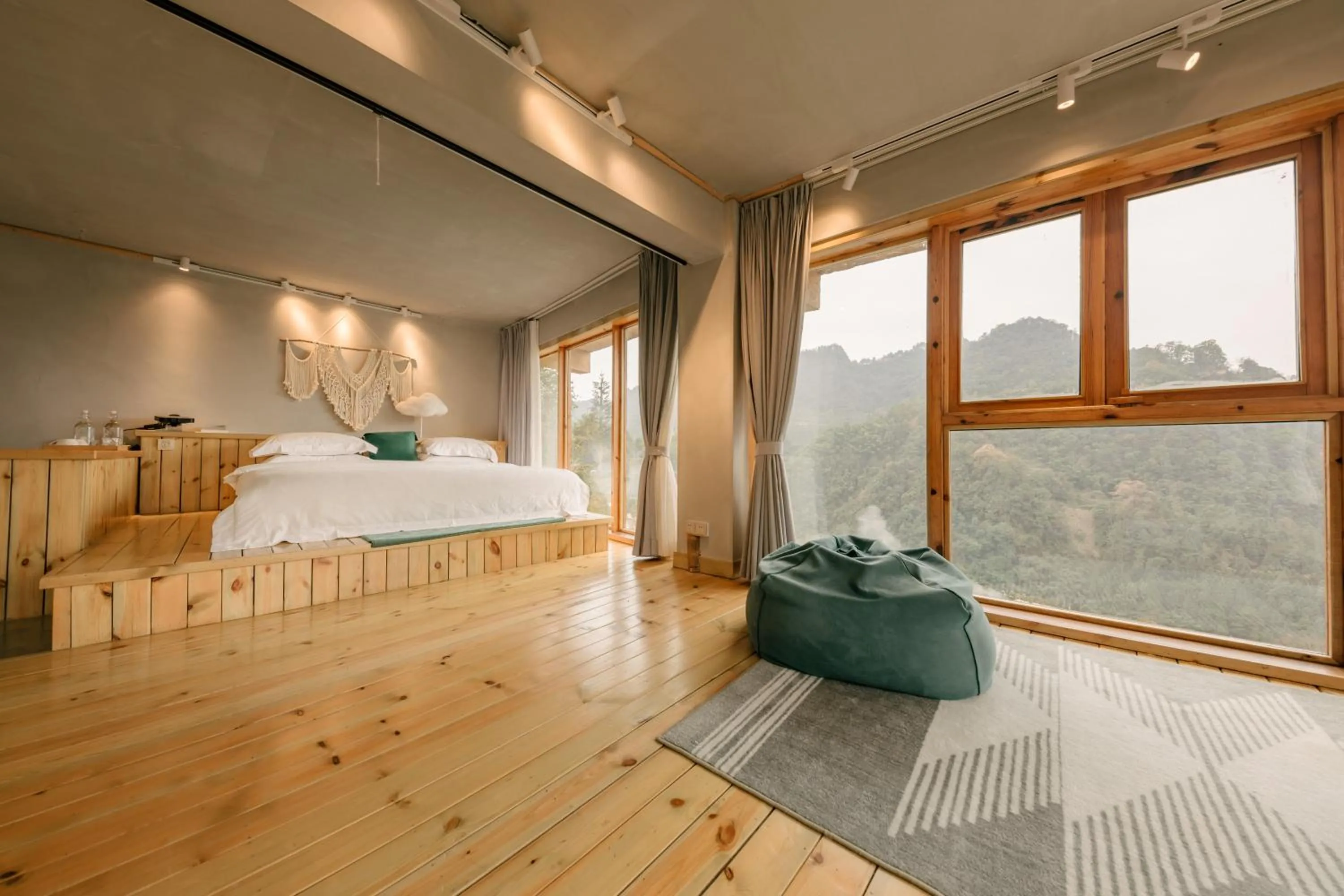 Bed in No.5 Valley Lodge