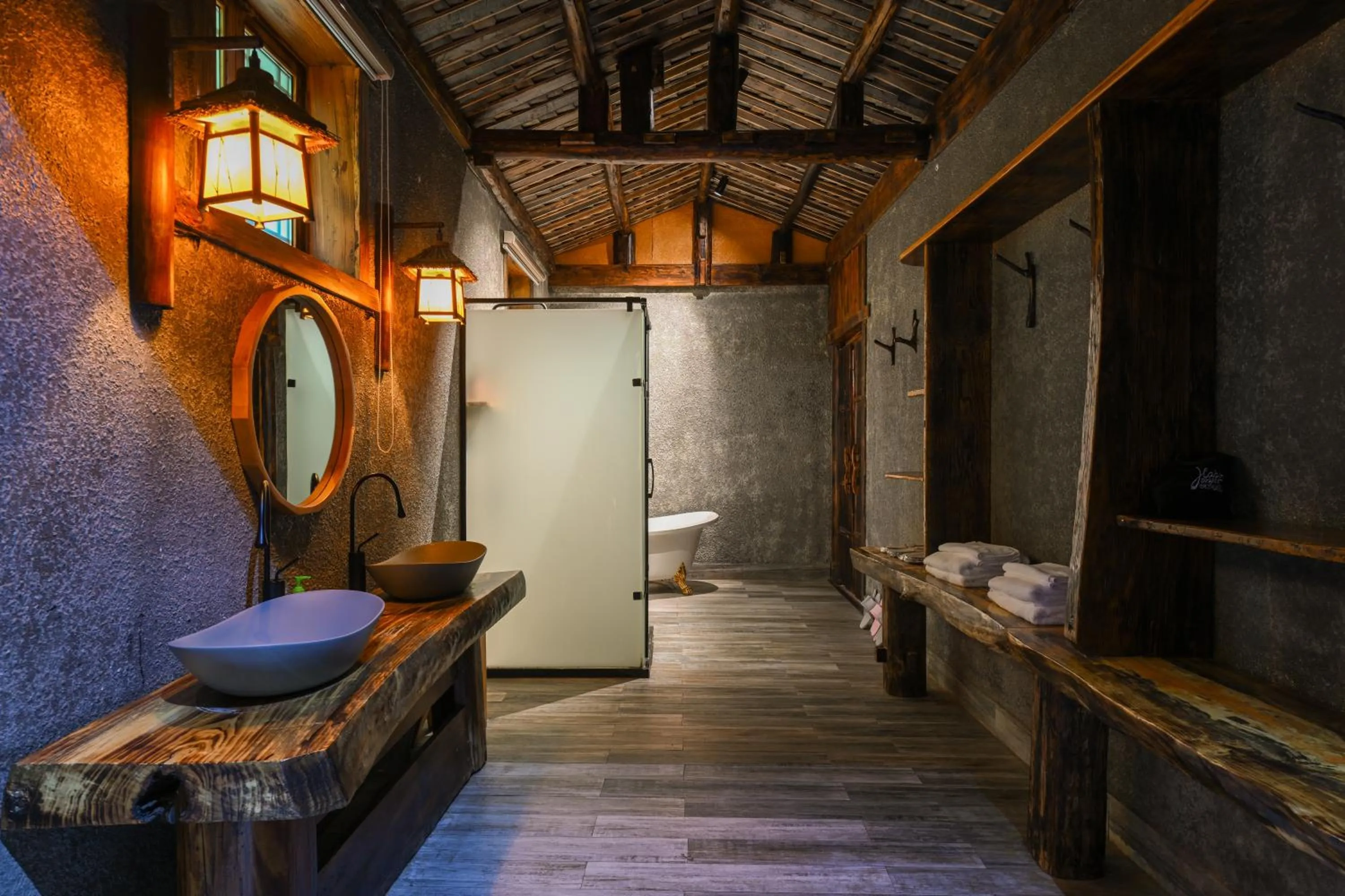 Bathroom in No.5 Valley Lodge