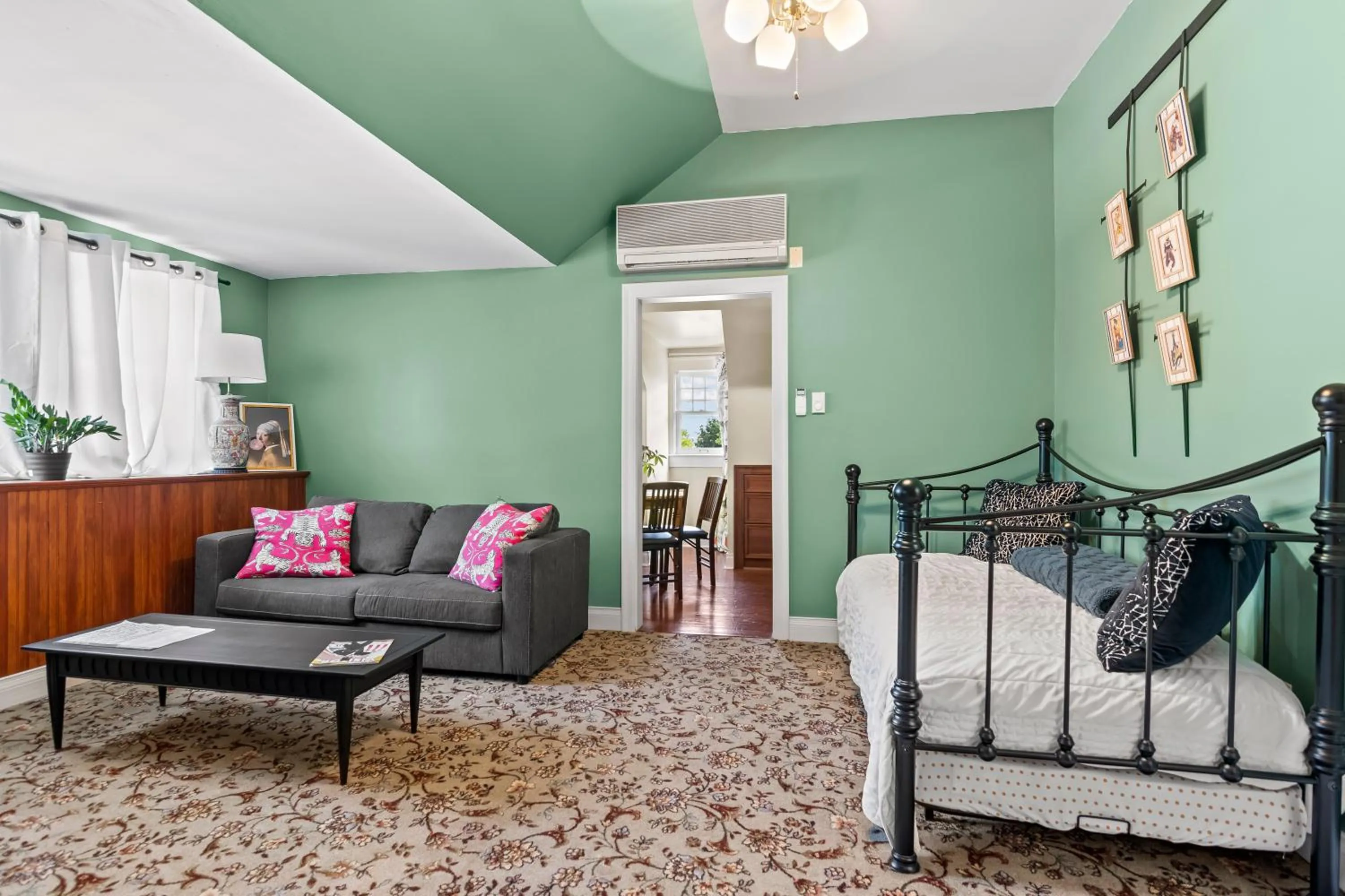 Bed in The Pasfield House