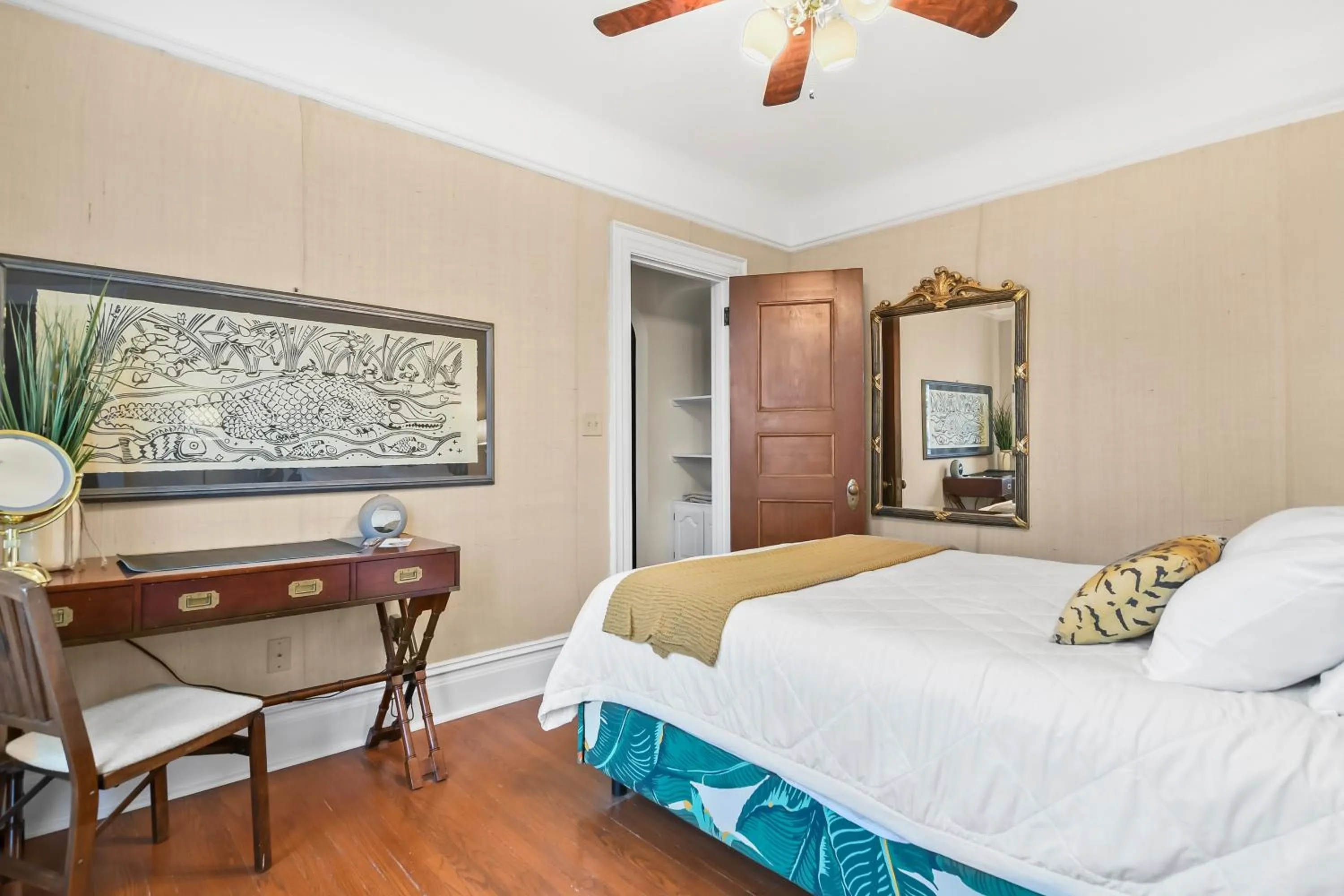 Bed in The Pasfield House