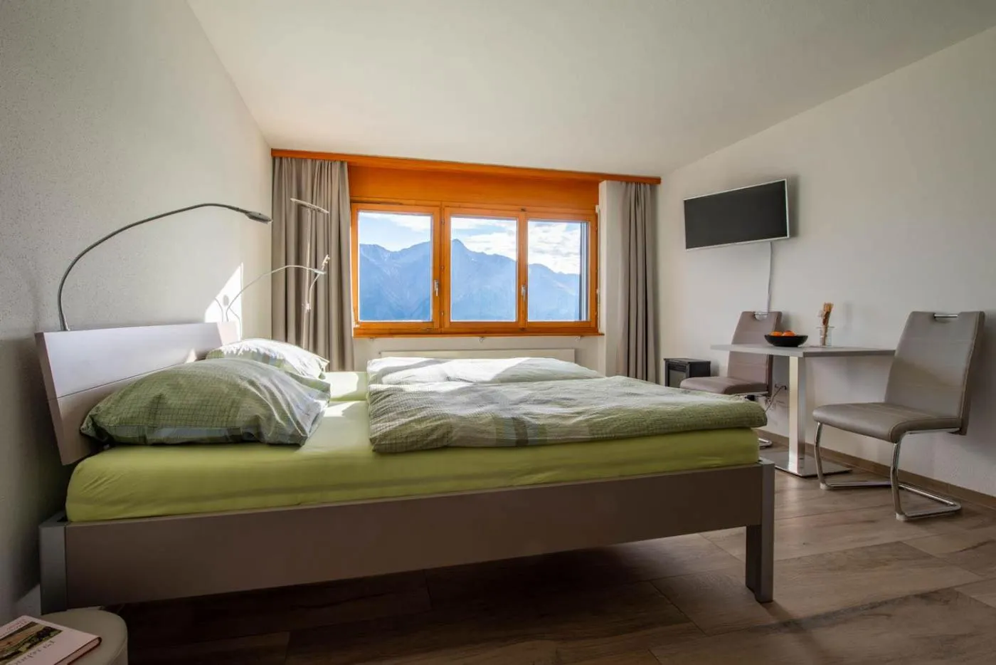 Bedroom, Bed in Ferienwohnungen Zurschmitten