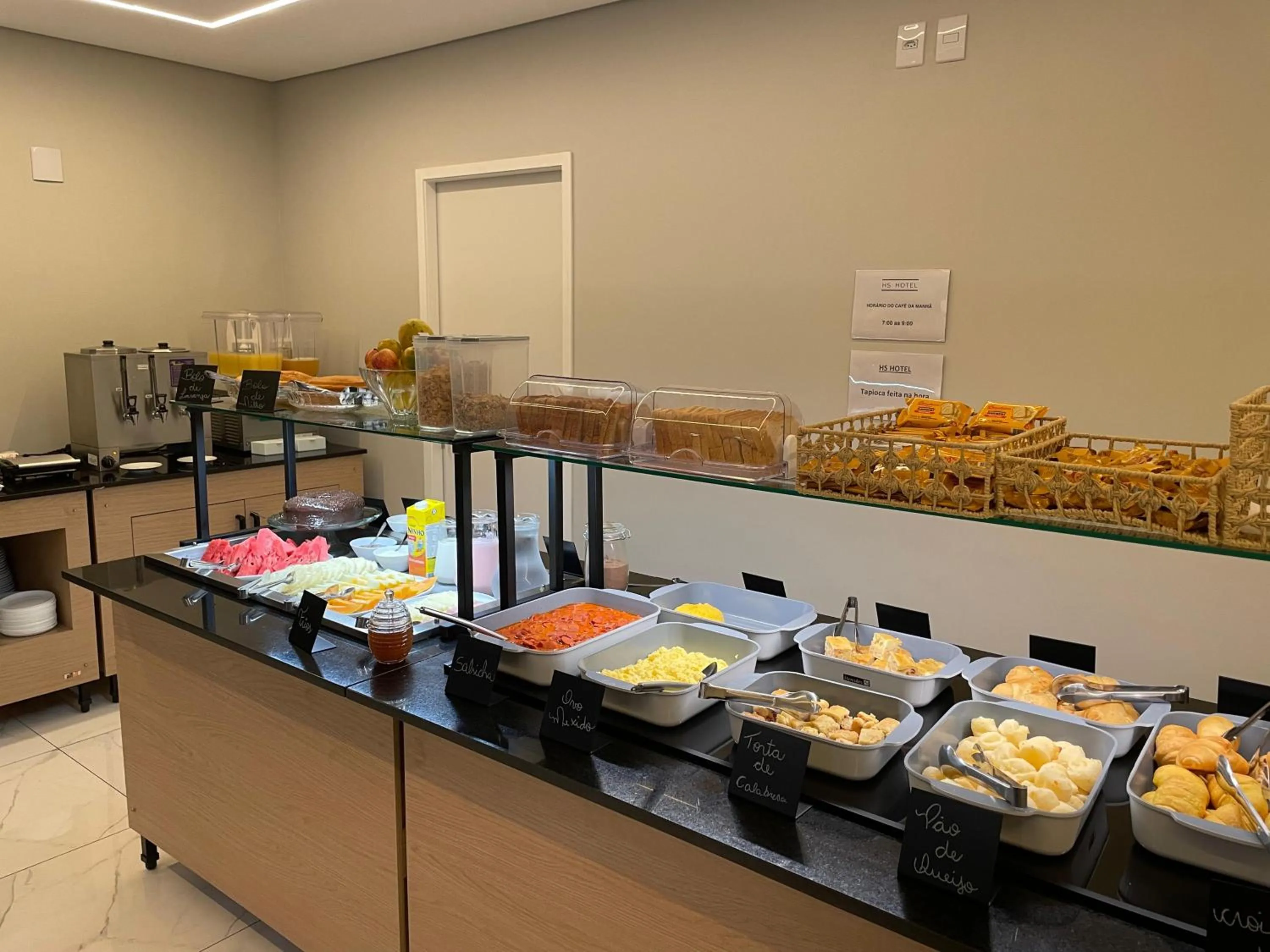 Breakfast in HS Hotel