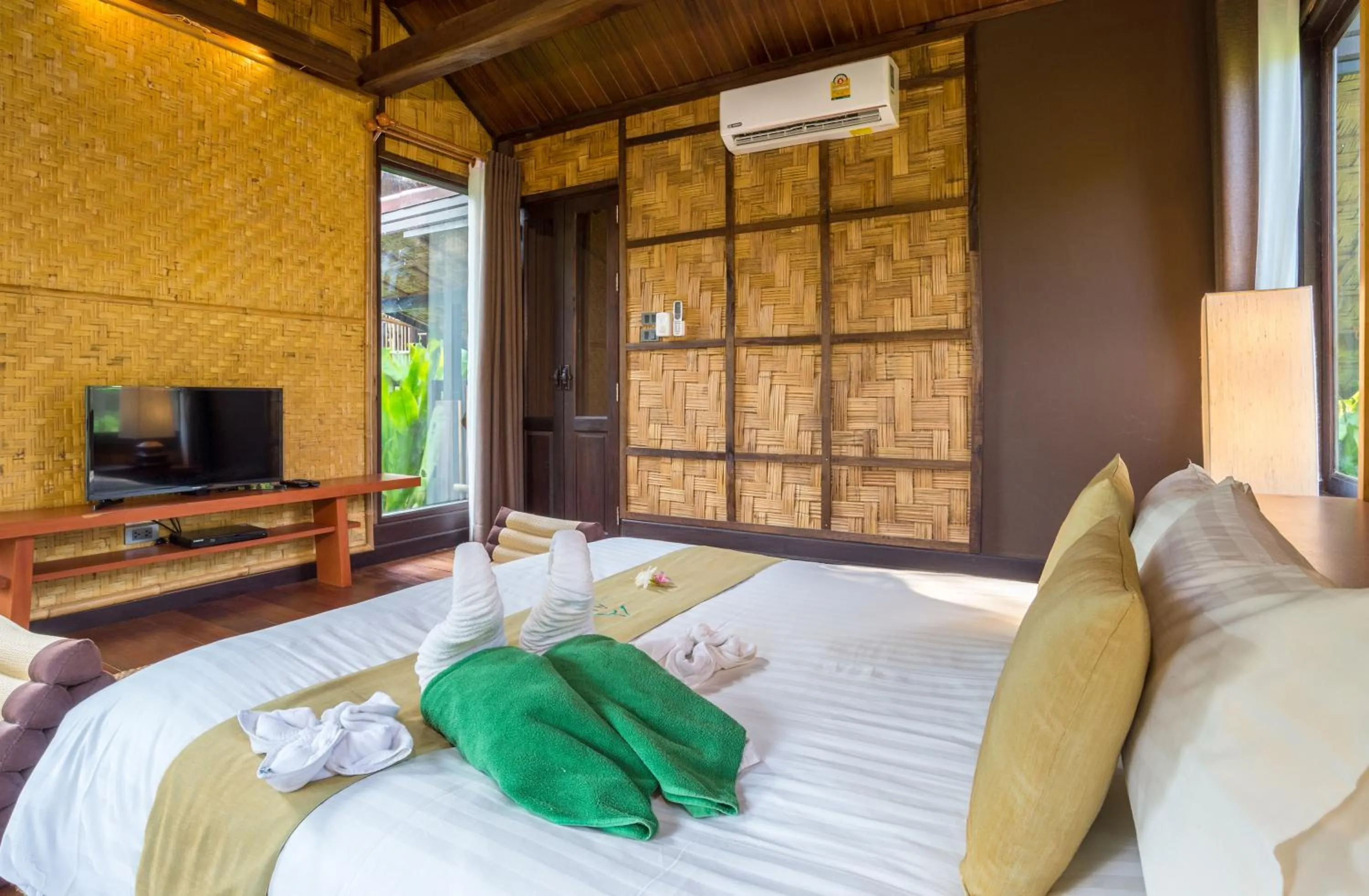 Bedroom, Bed in Alama Sea Village Resort - SHA Extra Plus