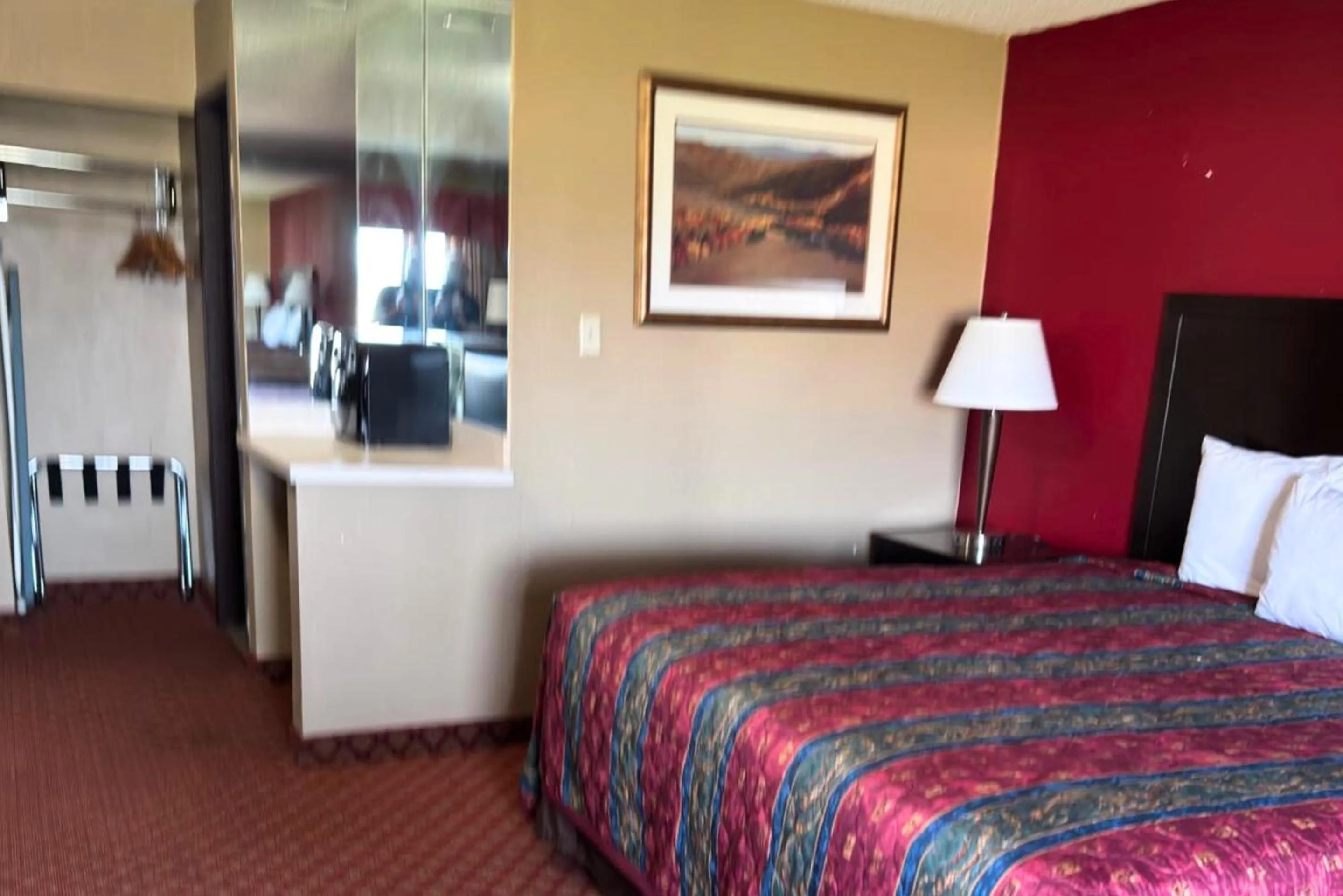 Bedroom, Bed in Broadway INN & SUITES OKC