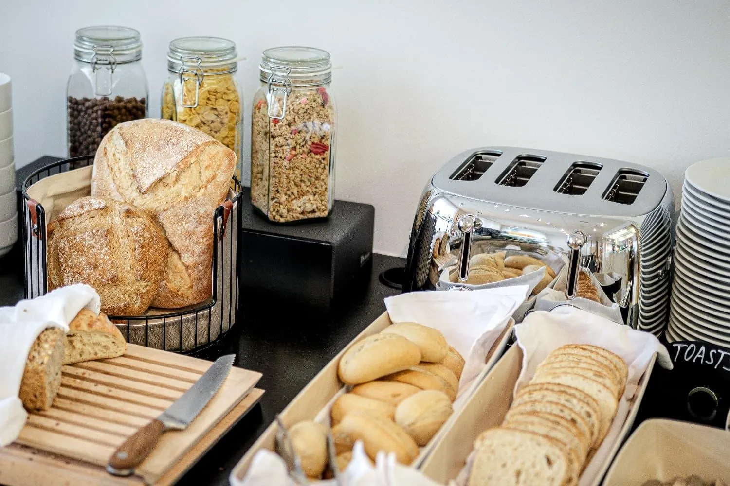 Breakfast in Hotel Silenzio