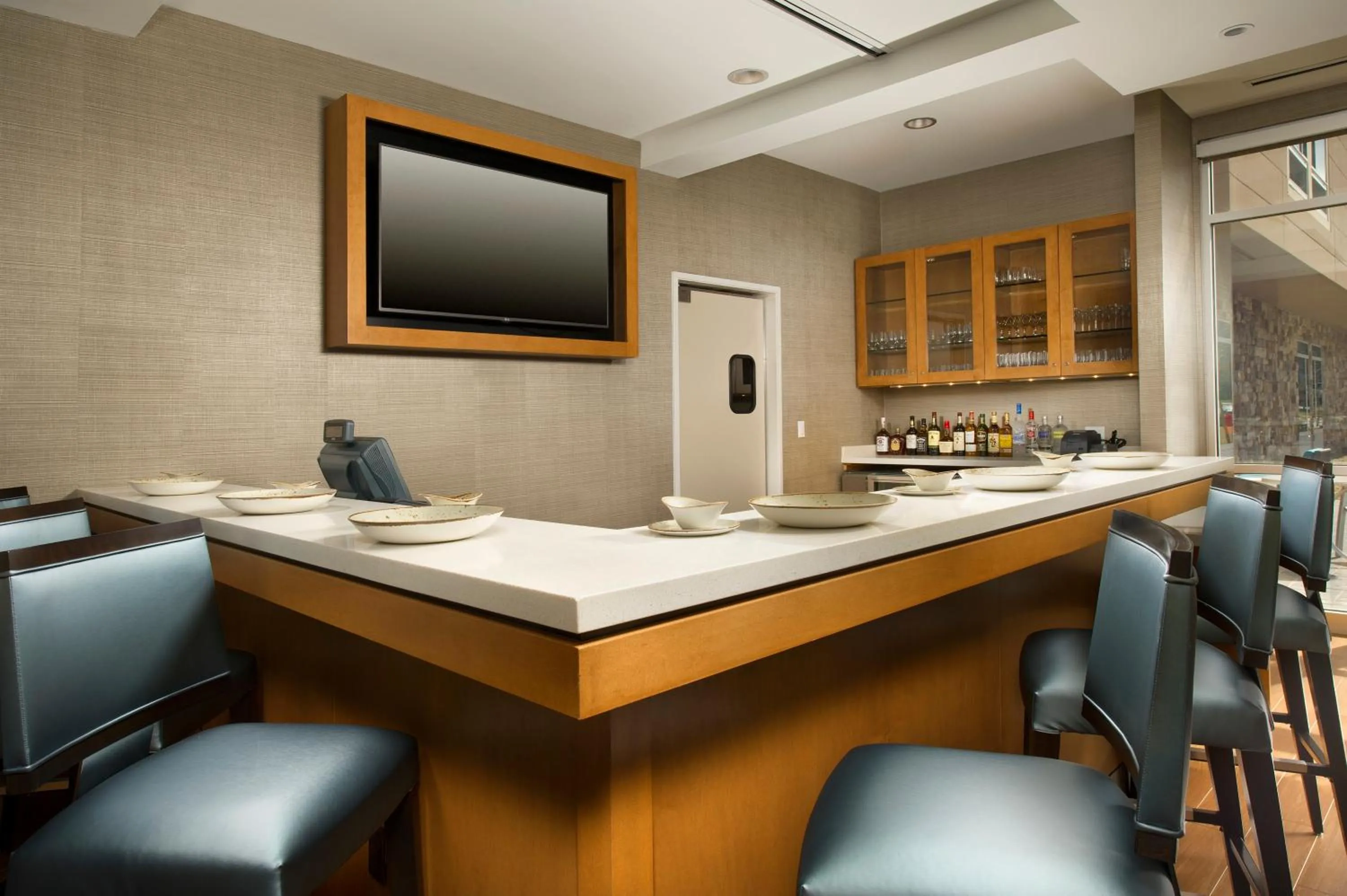 Lounge or bar in SpringHill Suites by Marriott Bridgeport Clarksburg