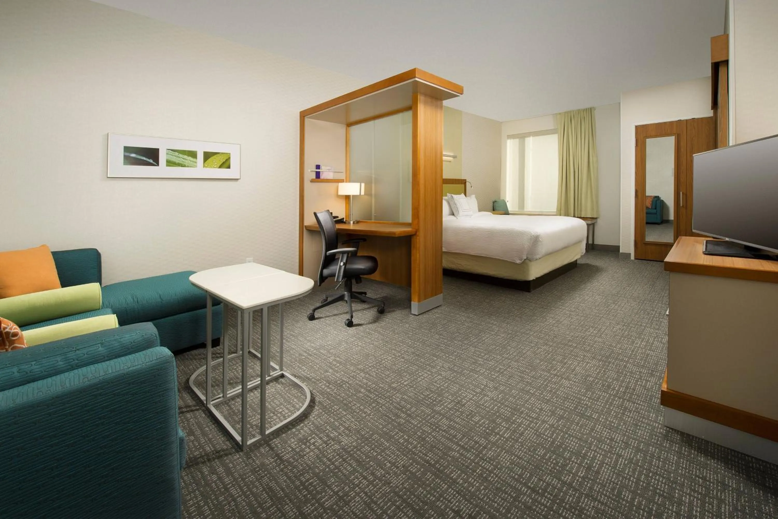 Bedroom, Bed in SpringHill Suites by Marriott Bridgeport Clarksburg