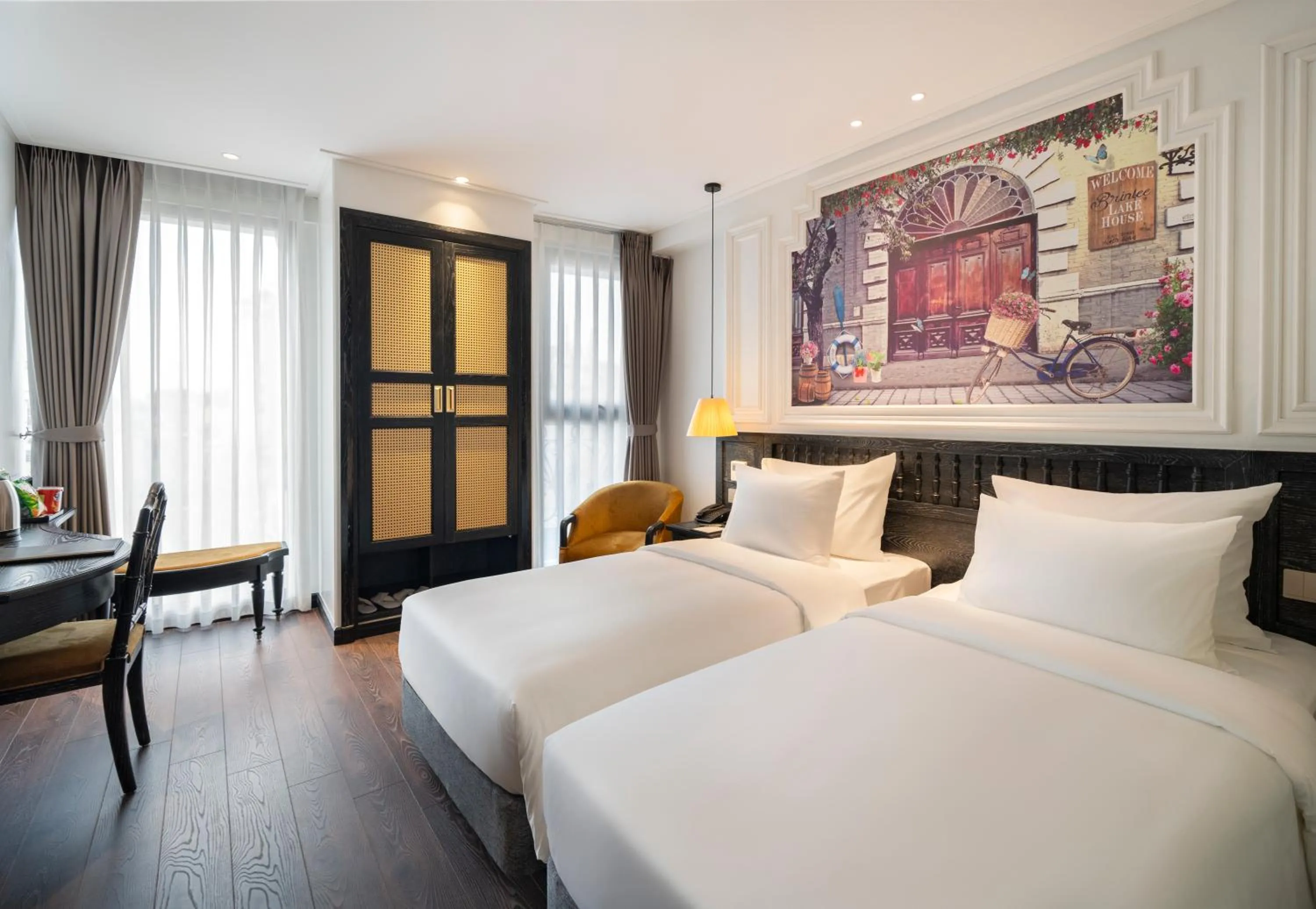 Bed in Luxe Paradise Premium Hotel Pham Hong Thai