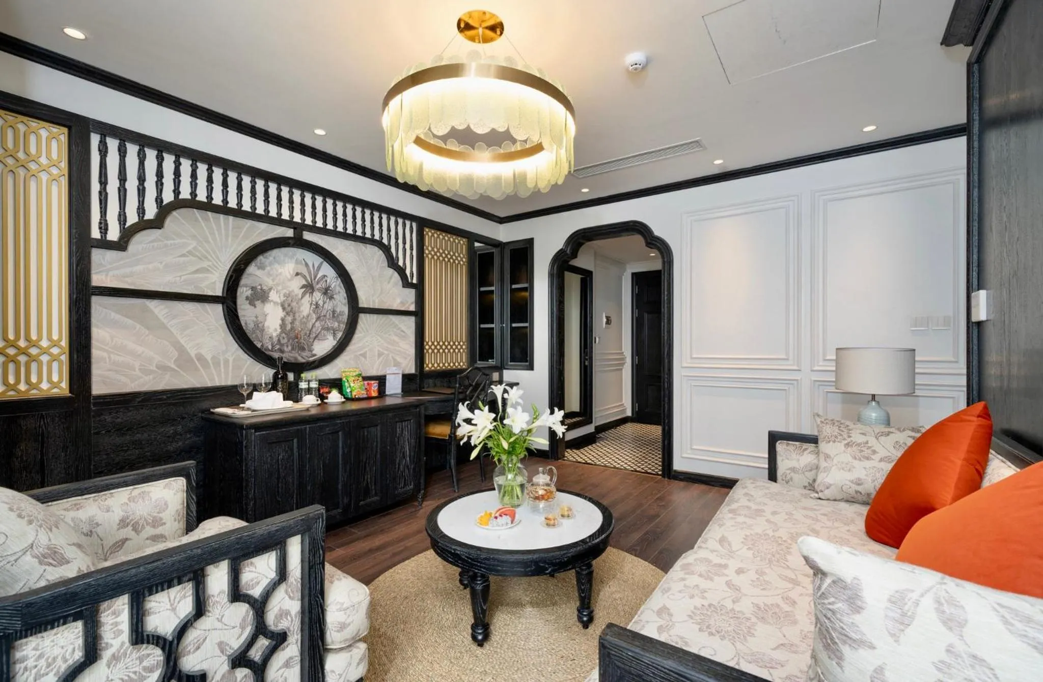 Seating area in Luxe Paradise Premium Hotel Pham Hong Thai