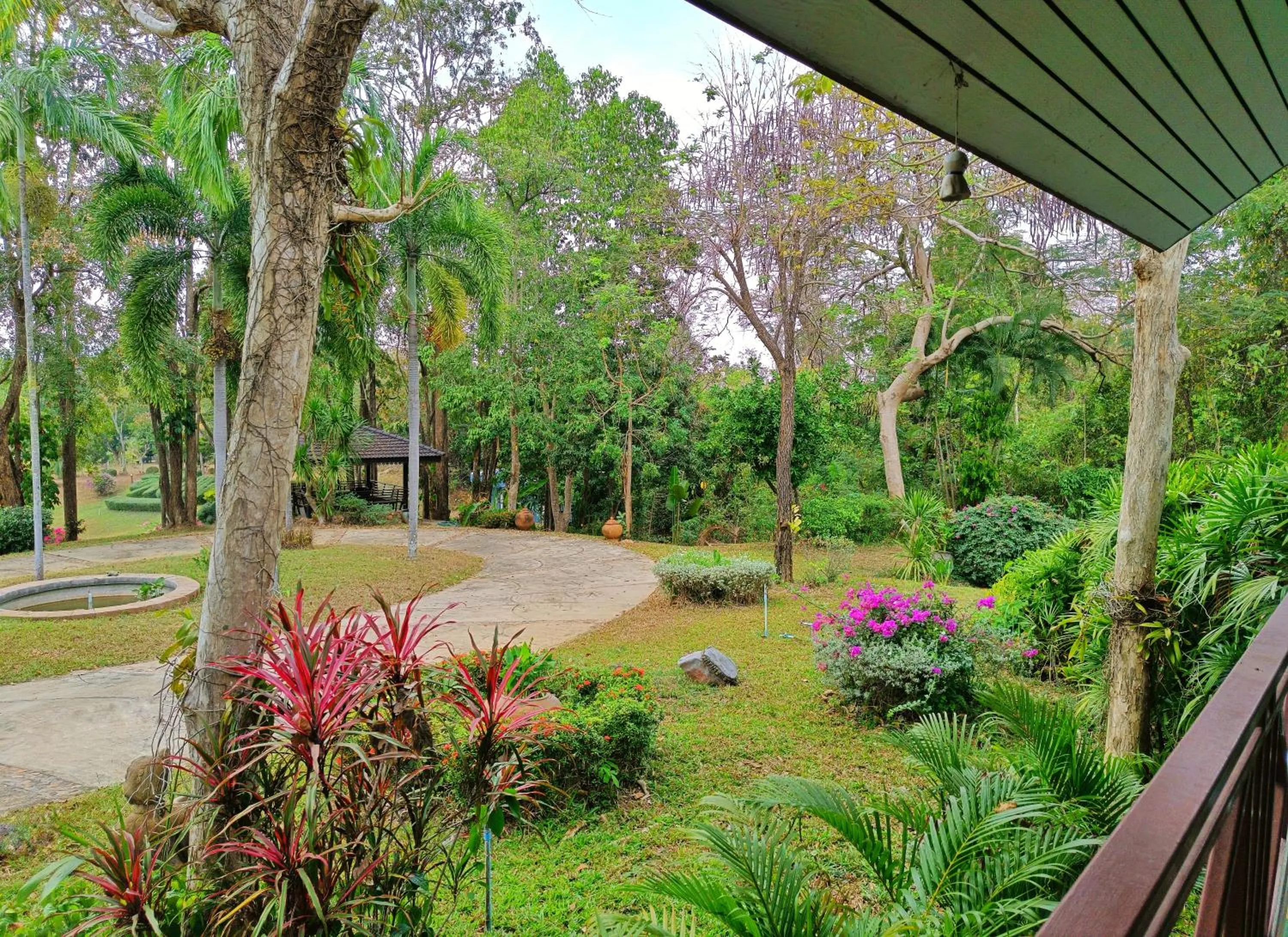 Day in Kong Garden Resort