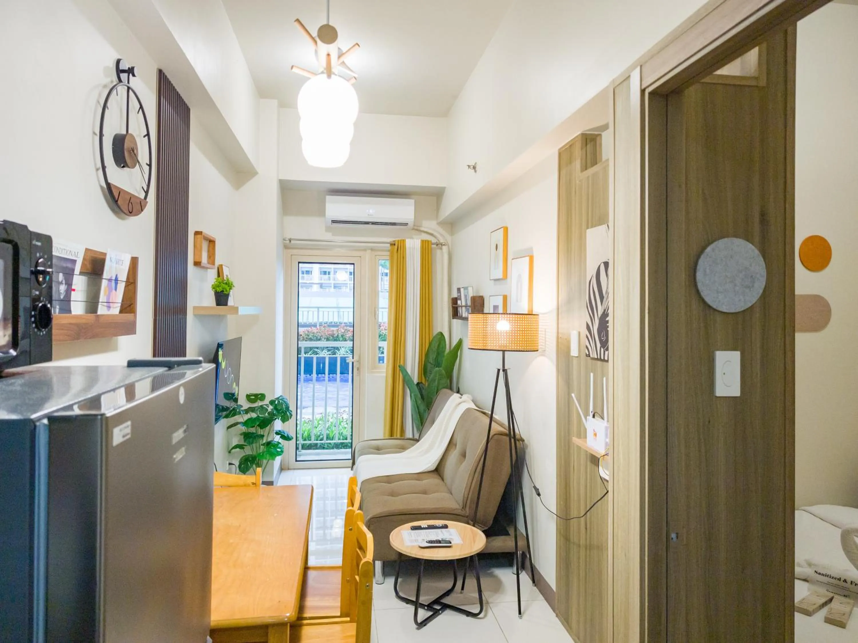 TV and multimedia in GemstoneBR in SMDC Coast Residences