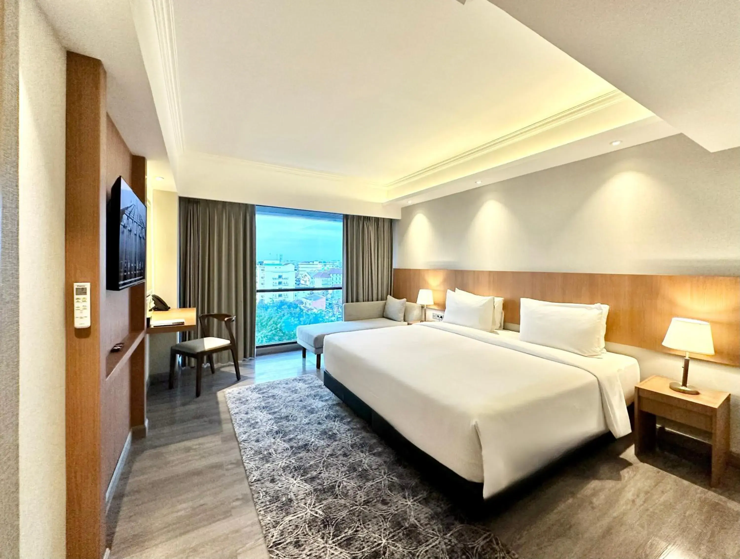 King Room in The Malioboro Hotel & Conference Center King Room in The Malioboro Hotel & Conference Center