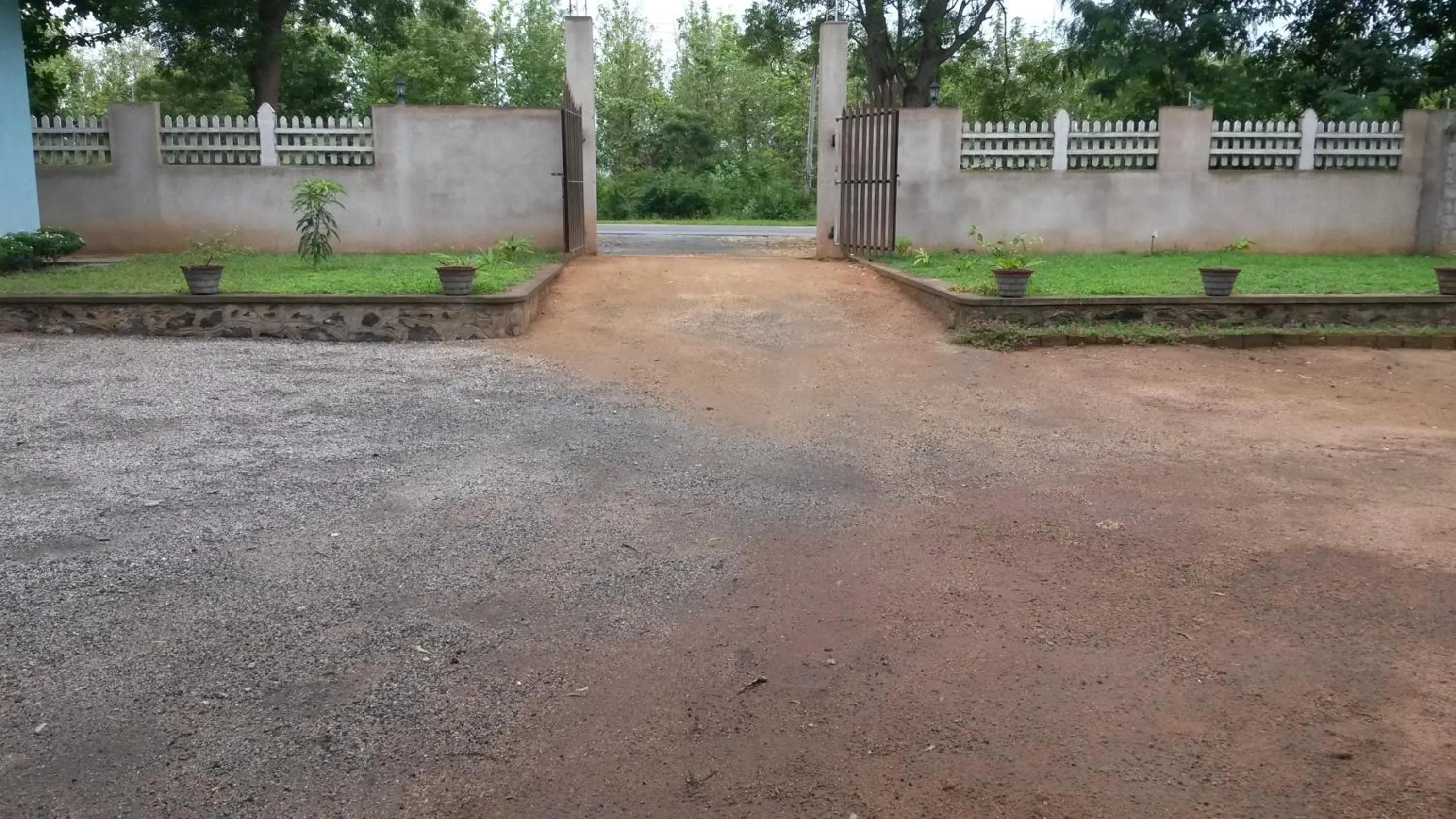 Garden in Hotel Gayan's