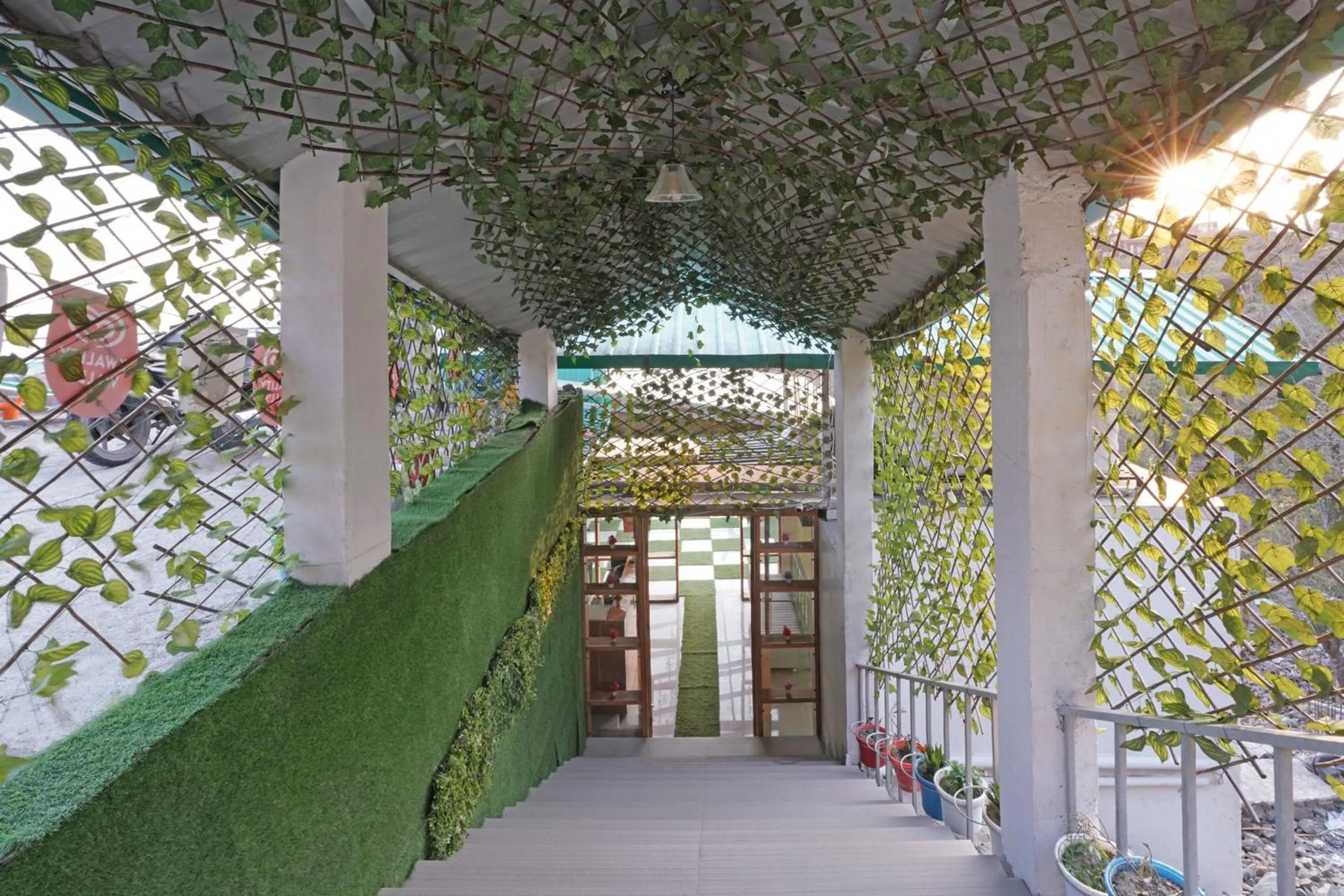 Facade/entrance in Hotel O Aditya Residency UK04