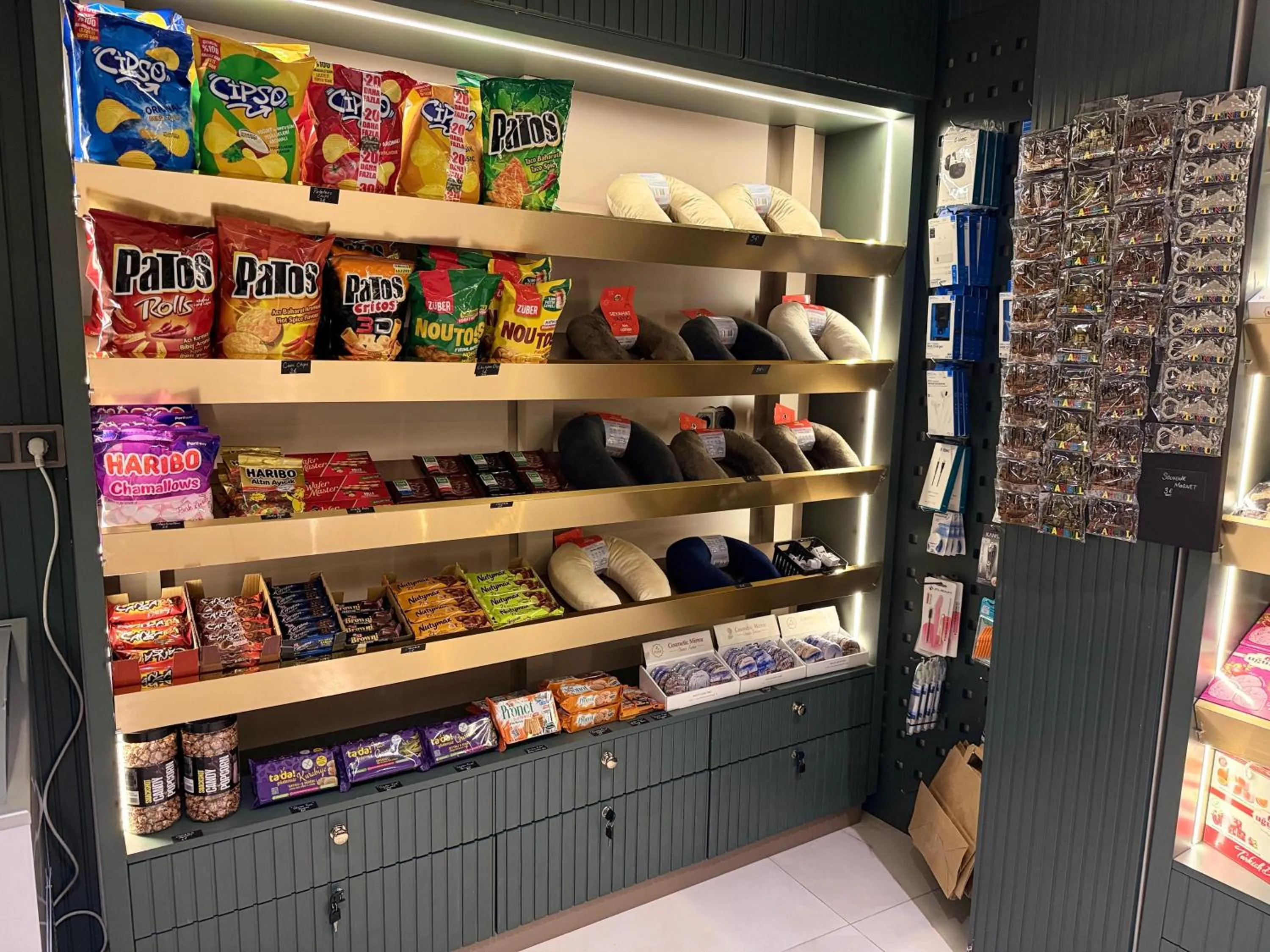 Property building in Elysian Airport Hotel & Restaurant