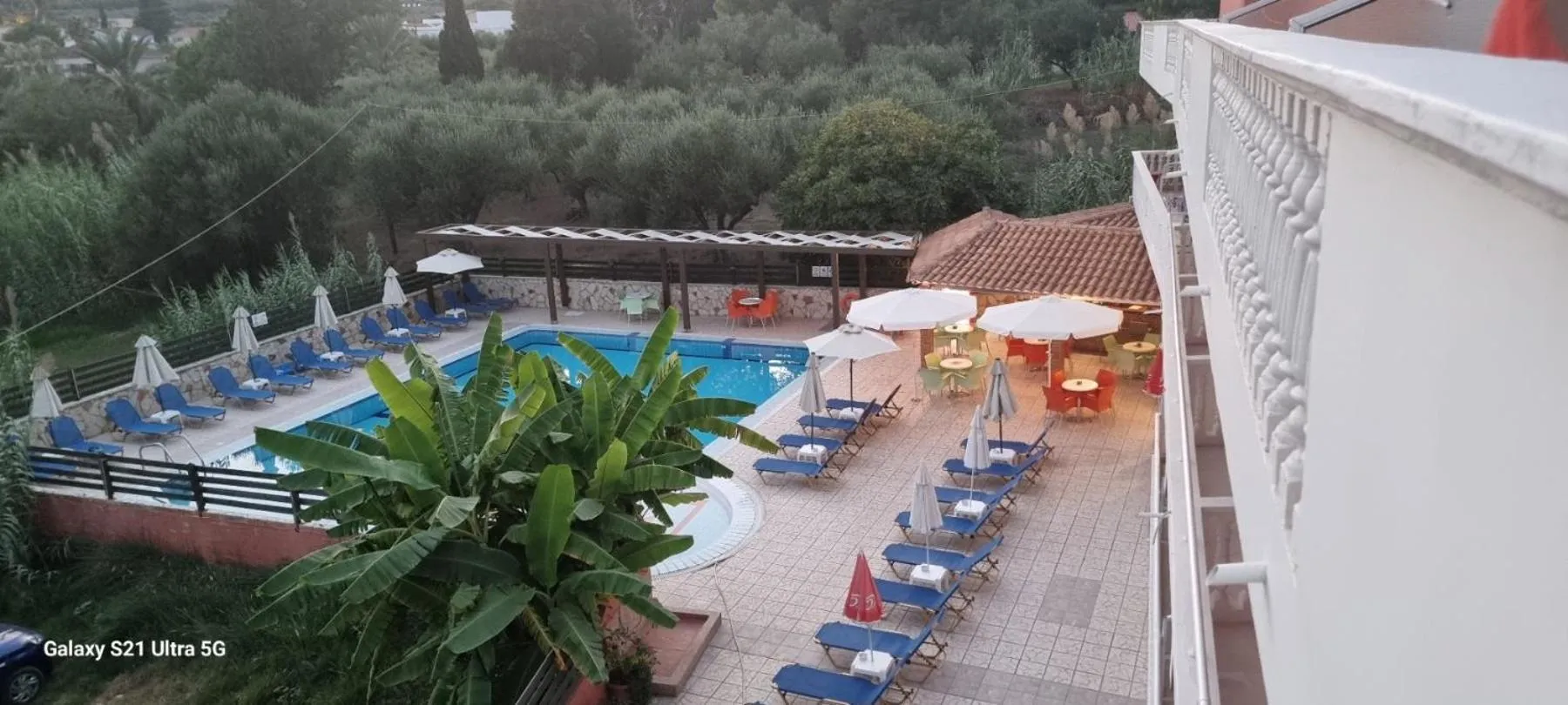 Property building in Alex Studios