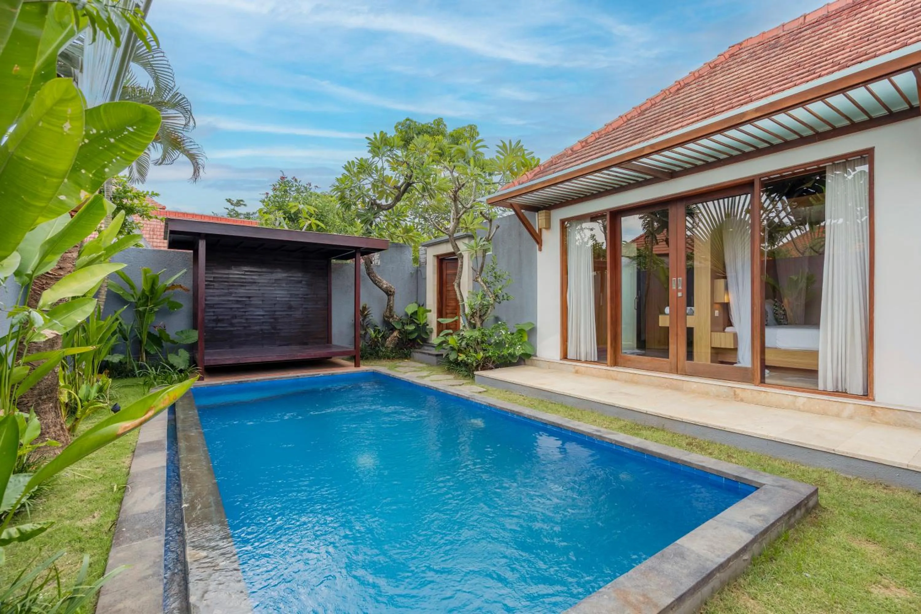 Swimming pool in Kings Villas Sanur by Moria