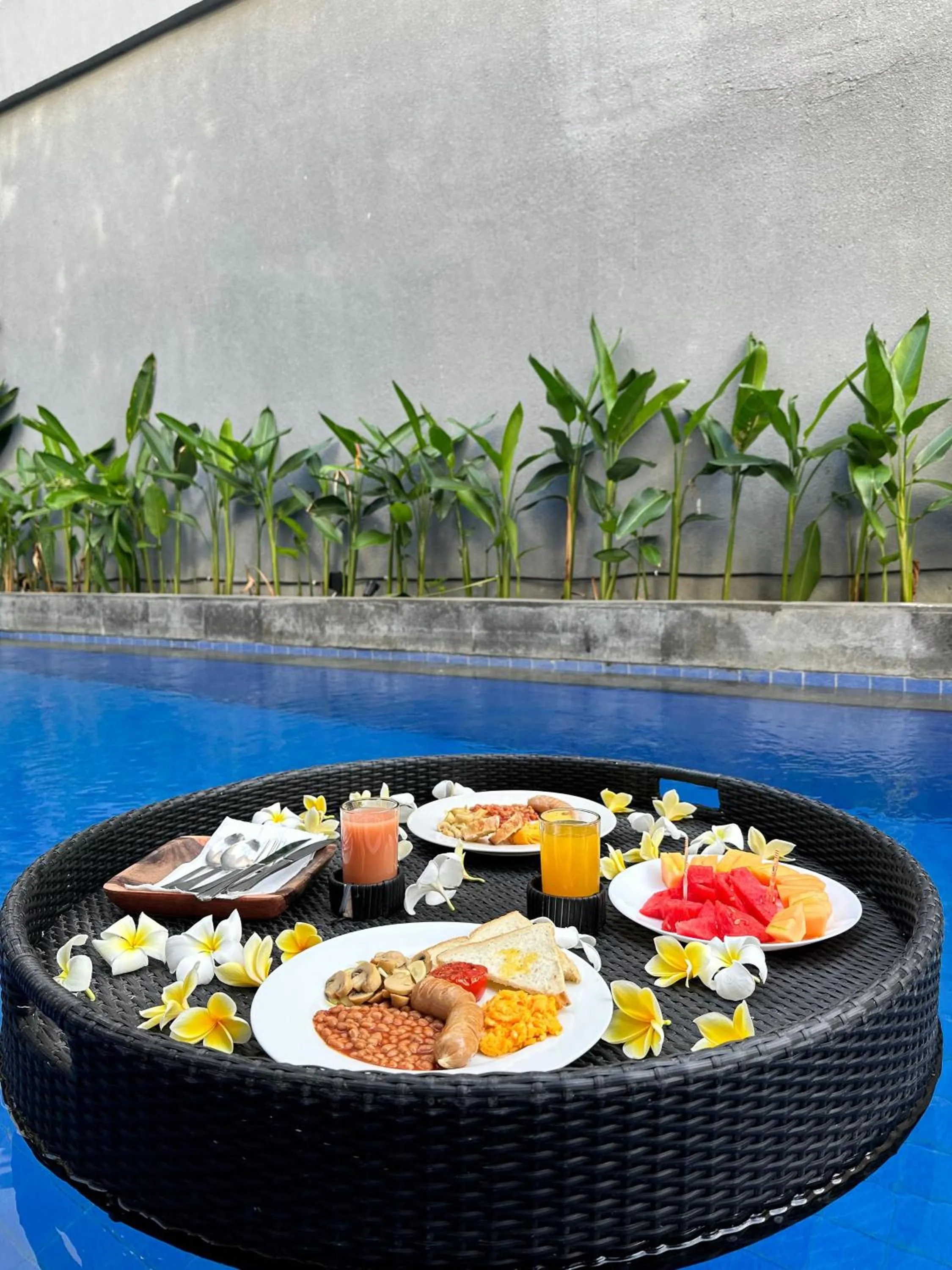 Breakfast in Kings Villas Sanur by Moria