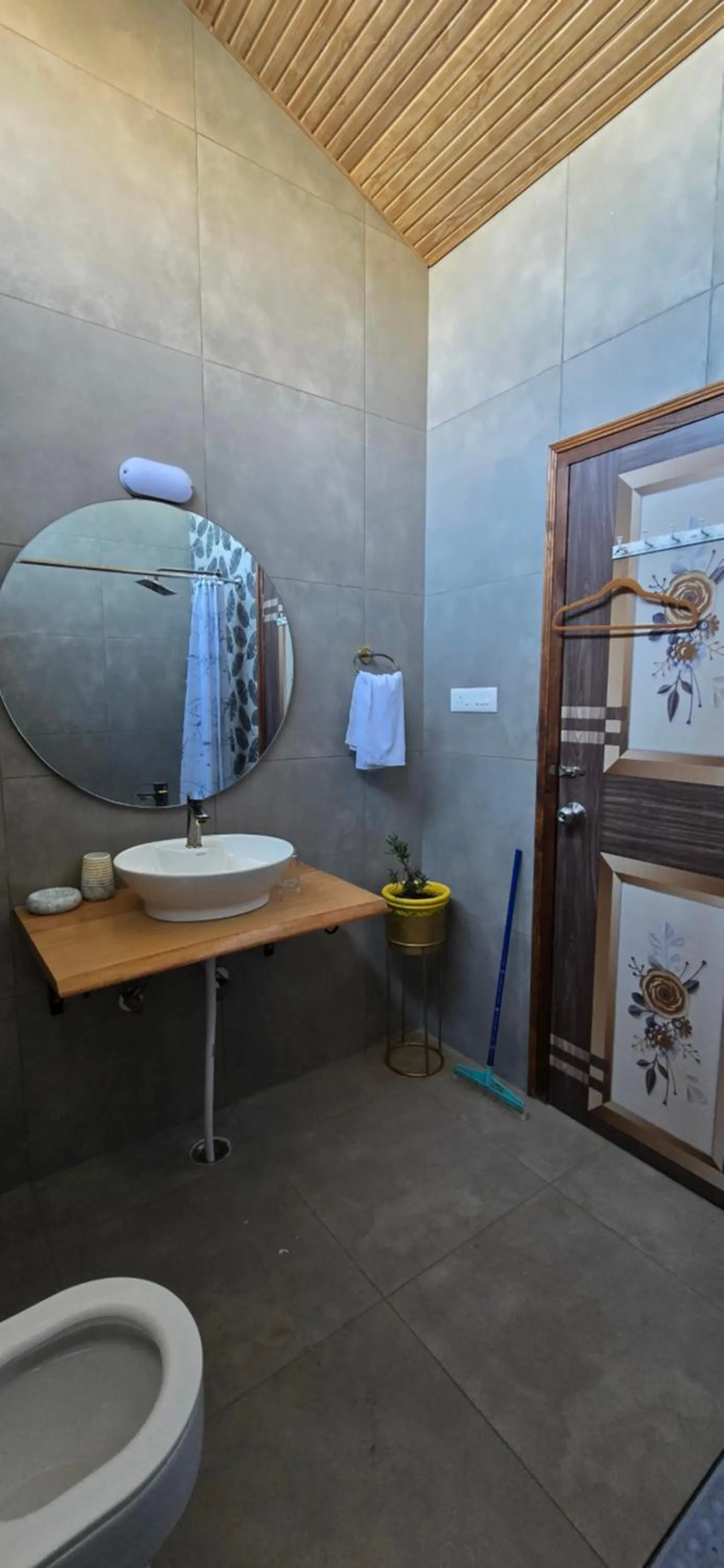 Bathroom in The Pluck- Boutique Luxury Homestay