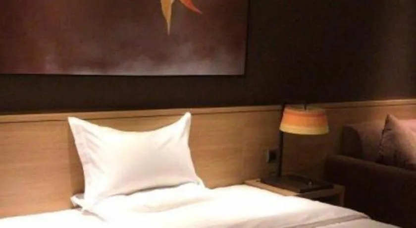 Bed in IU Hotel Beijing Yizhuang Economic Development Zone 2nd Chuangke Street