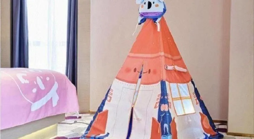 Lavande Hotel Wuhan Houhu Avenue Xingye Road