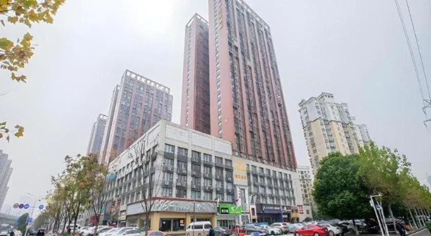 Lavande Hotel Wuhan Houhu Avenue Xingye Road