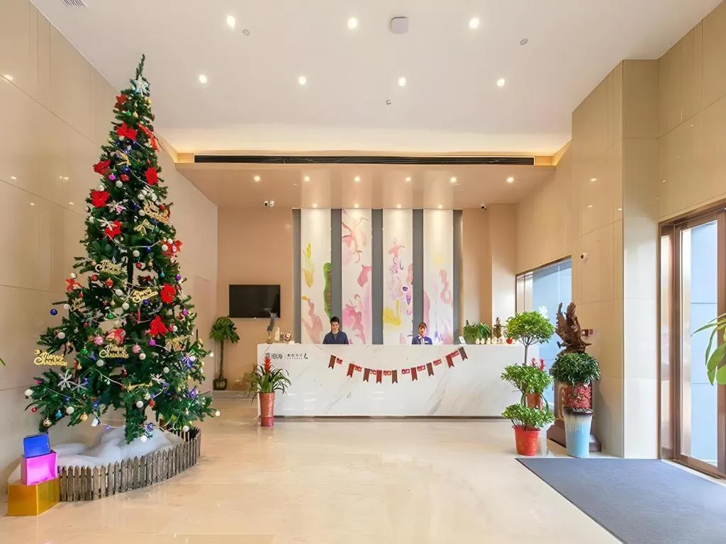 Lavande Hotel Wuhan Houhu Avenue Xingye Road