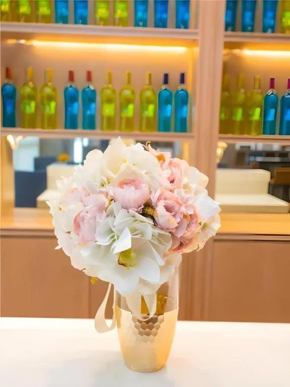 Echarm Hotel Wuhan Changjiang New District Gaoche Metro Station