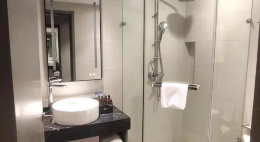 City Comfort Inn Hotel Wuhan Optics Valley Square Metro Station Zhongnan Minzu University