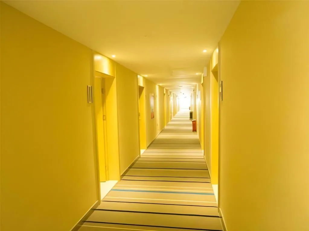 City Comfort Inn Hotel Wuhan Optics Valley Square Metro Station Zhongnan Minzu University