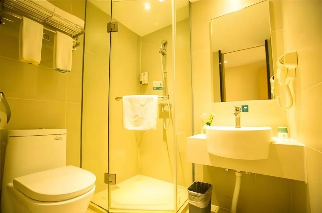 City Comfort Inn Hotel Wuhan Optics Valley Square Metro Station Zhongnan Minzu University