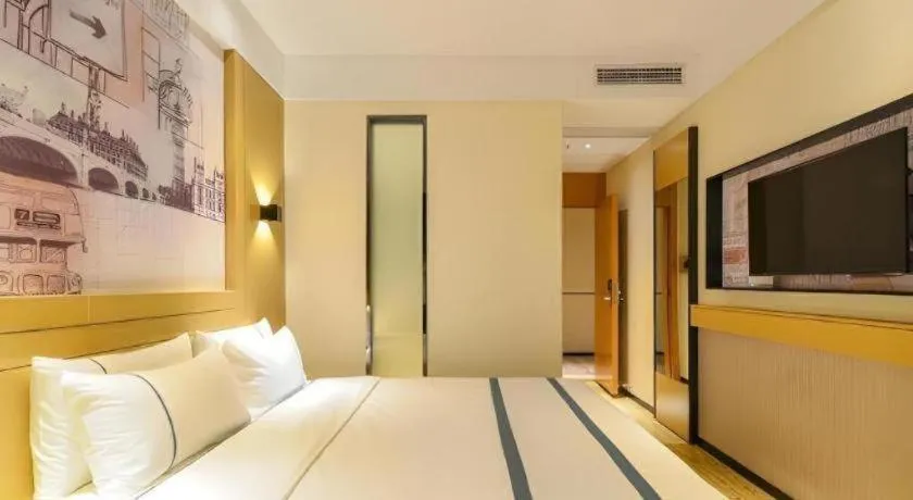 Bed in City Comfort Inn Wuhan Yuanlin Road Metro Station