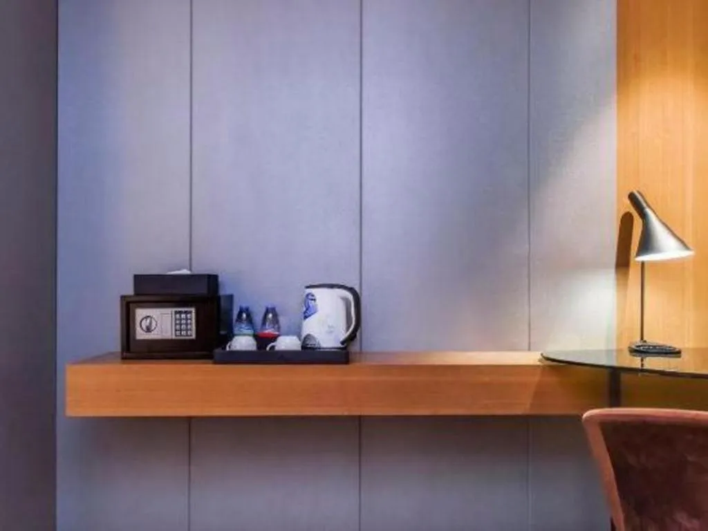 Borrman Hotel Guangzhou Quzhuang Metro Station