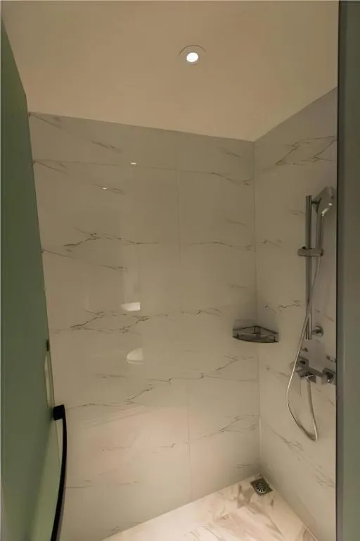 Borrman Hotel Guangzhou Quzhuang Metro Station