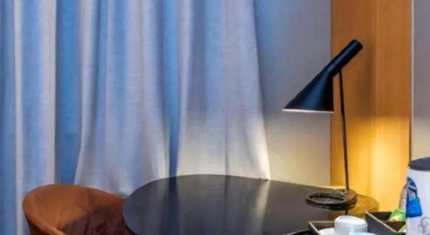 Borrman Hotel Guangzhou Quzhuang Metro Station