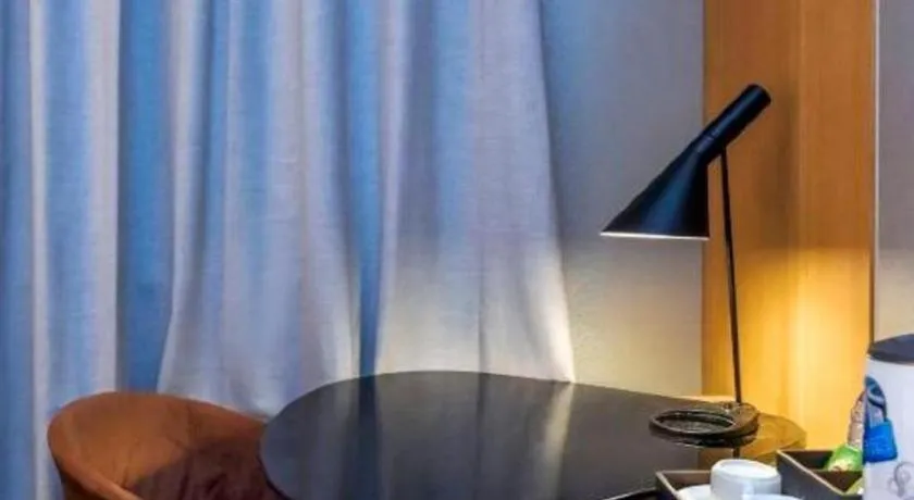 Borrman Hotel Guangzhou Quzhuang Metro Station