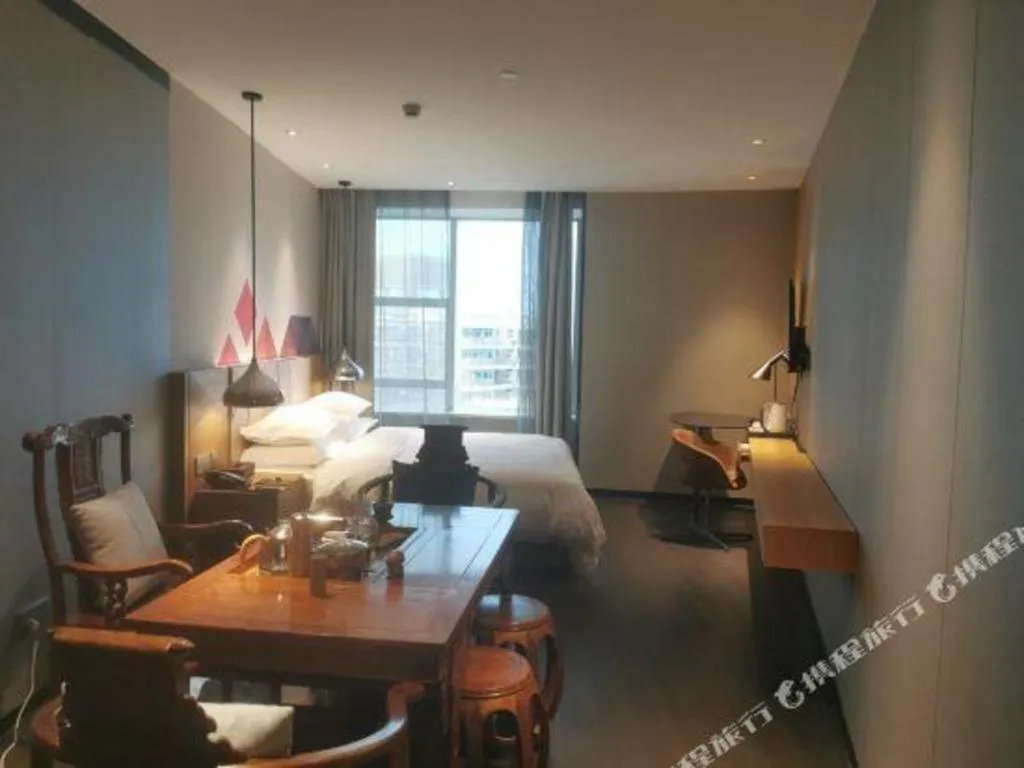 Borrman Hotel Guangzhou Quzhuang Metro Station