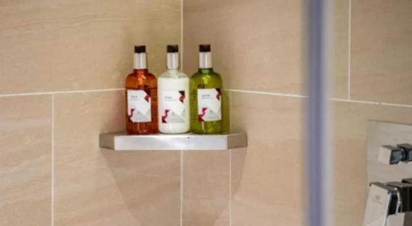 Borrman Hotel Guangzhou Quzhuang Metro Station