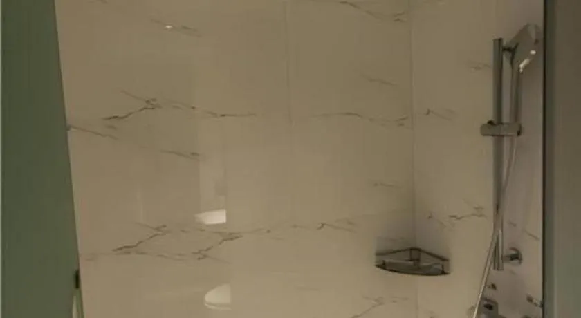 Borrman Hotel Guangzhou Quzhuang Metro Station