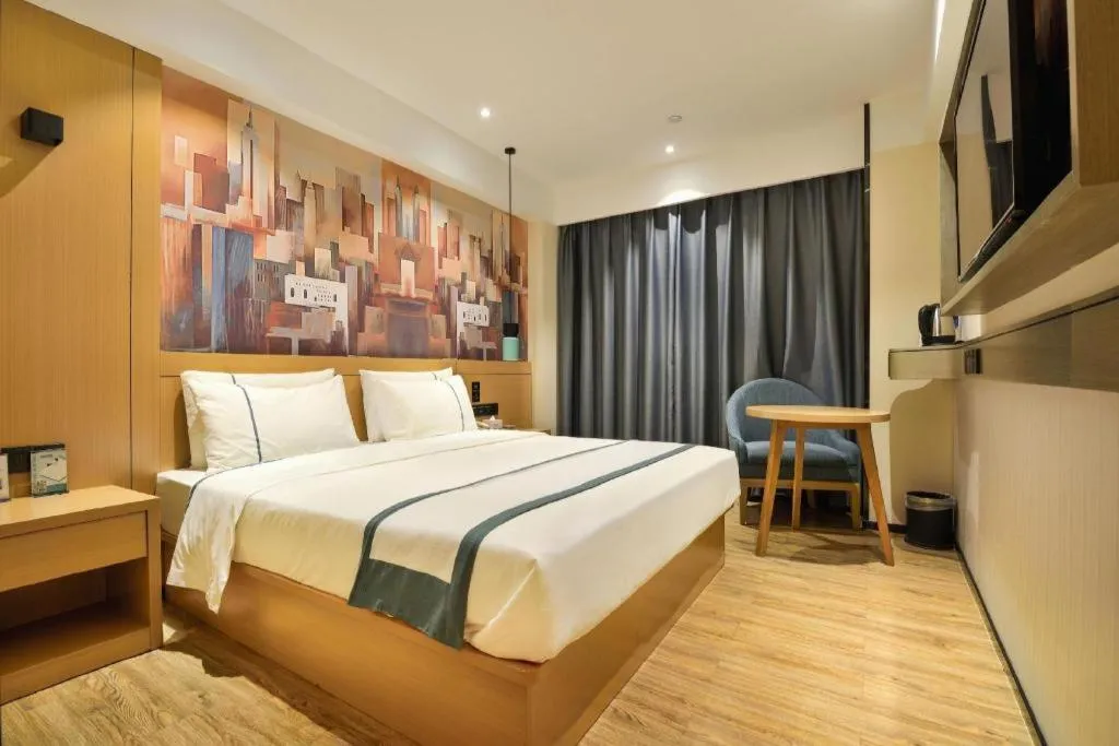 Bed in City Comfort Inn Wuhan Hankou Bei Light Rail Station