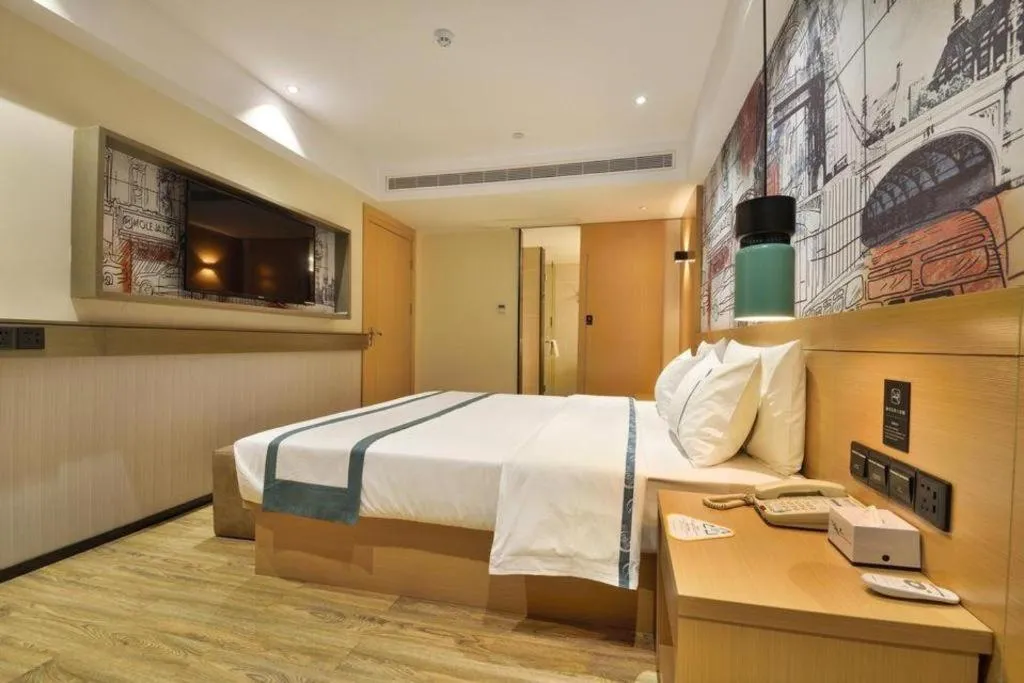Bed in City Comfort Inn Wuhan Hankou Bei Light Rail Station