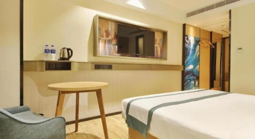 Bed in City Comfort Inn Wuhan Hankou Bei Light Rail Station