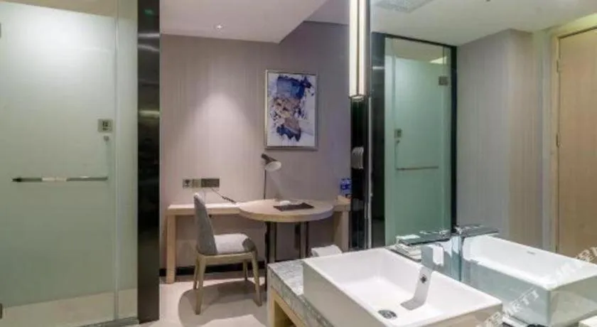 Echarm Hotel Kunming High-tech Zone Economic Management College