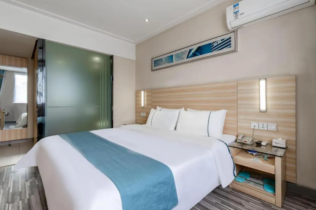 Bed in City Comfort Inn Wuhan Zongguan Metro Station